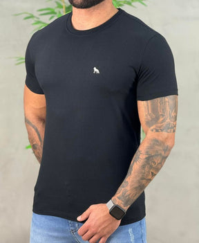 Camiseta Preta Casual Masculina Lobo Costas