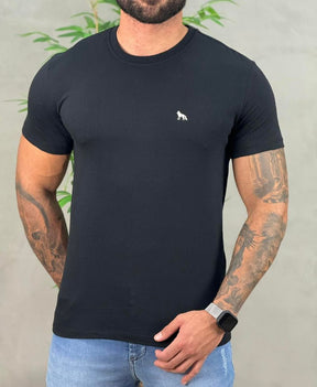 Camiseta Preta Casual Masculina Lobo Costas